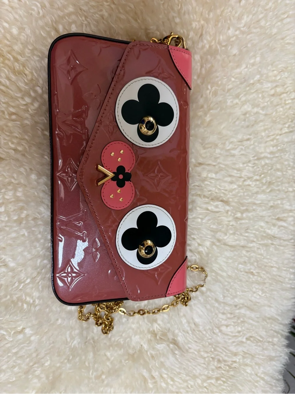 Louis Vuitton Monogram Vernis Valentine Dog Pochette Félicie - Limited Edition